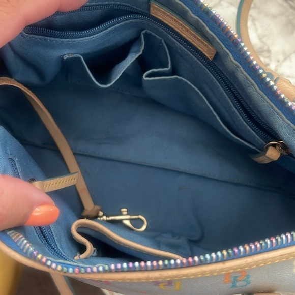 Dooney & Bourke Blue Tan Shoulder Bag with Monogram Pattern Barrel Vintage Y2K - Picture 8 of 11
